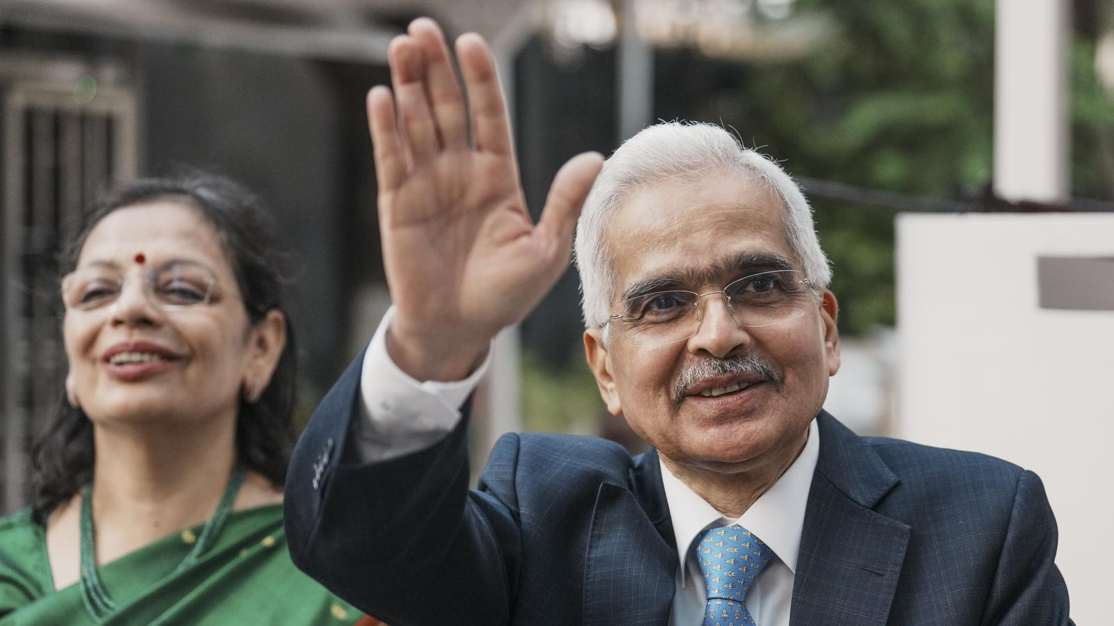 Shaktikanta Das Biography: Age, Family, Education, Career, RBI Governor, Achievements & More