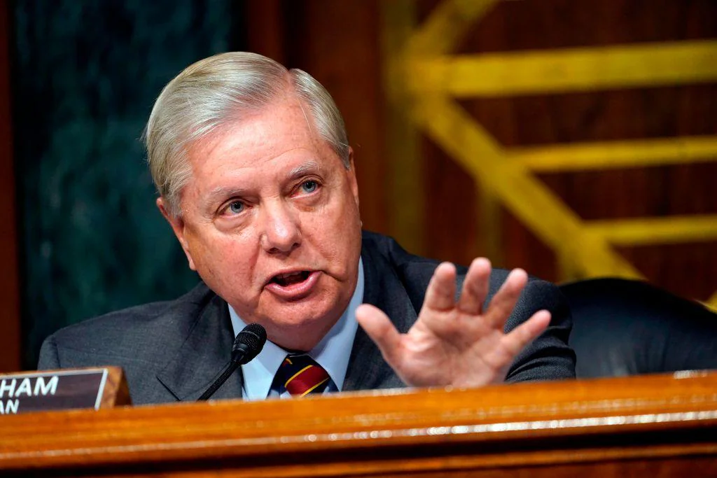 Lindsey Olin Graham Biography: Age, Education, Political Career, Family, Death & Latest News