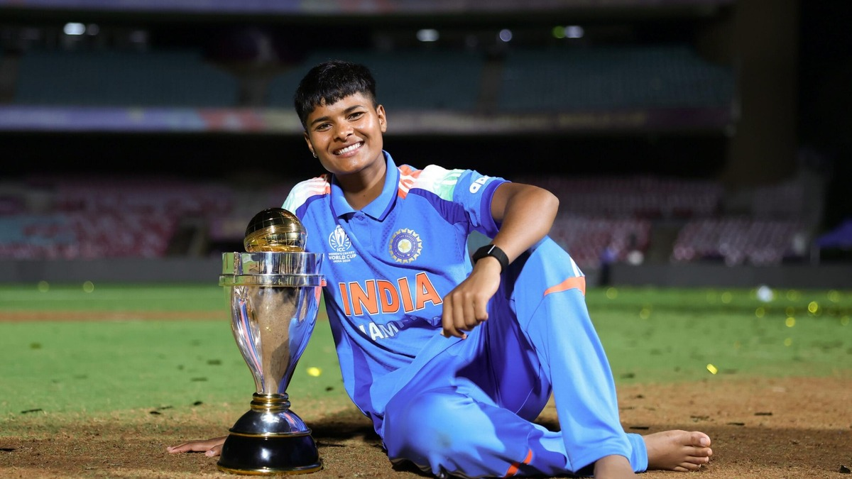 Kranti Gaud Biography: Age, Family, Cricket Career, WPL & Records